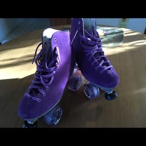 Purple roller skates